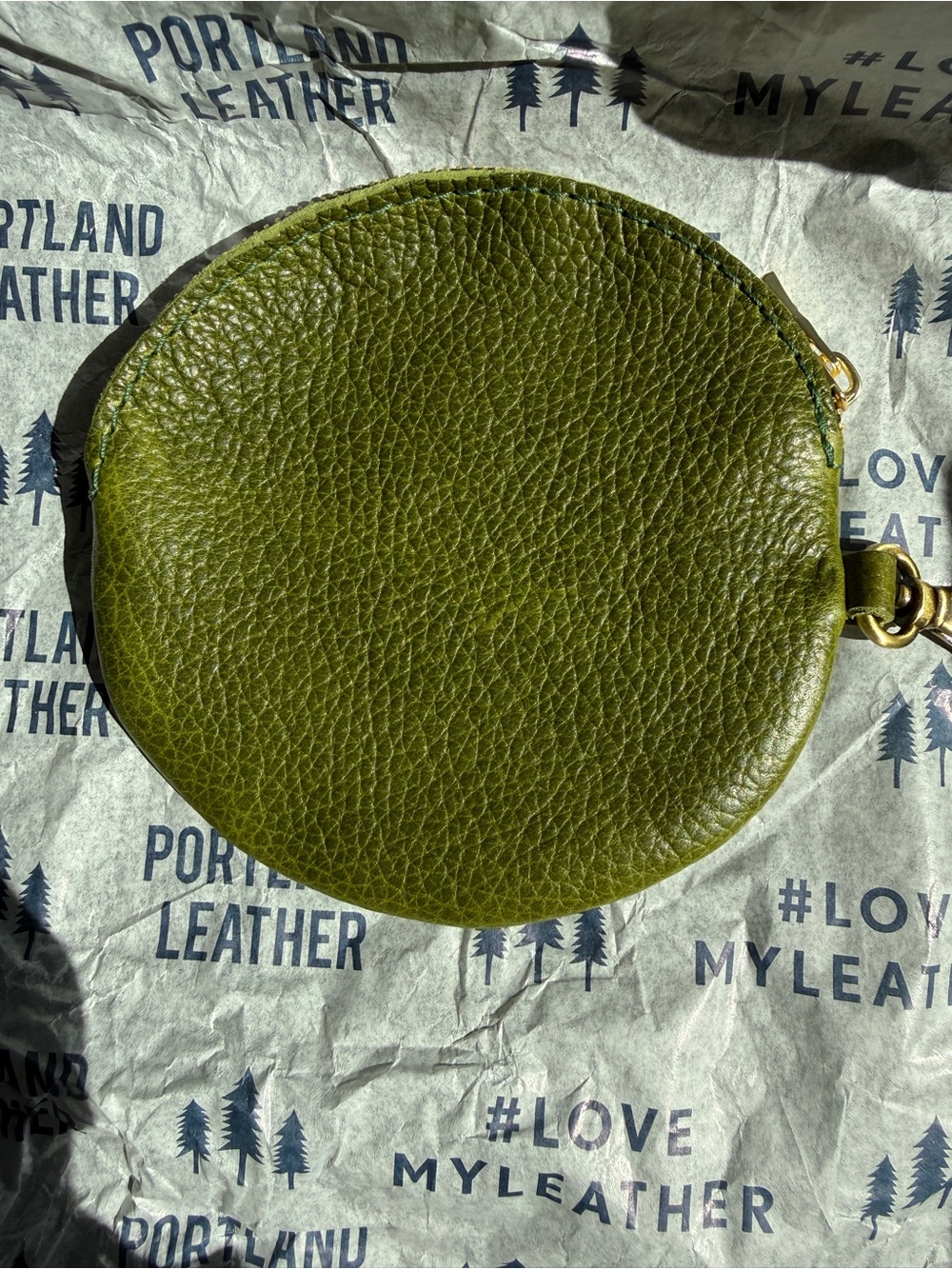 Portland Leather Pebbled Olive Gordita pouch - Picture 2 of 4